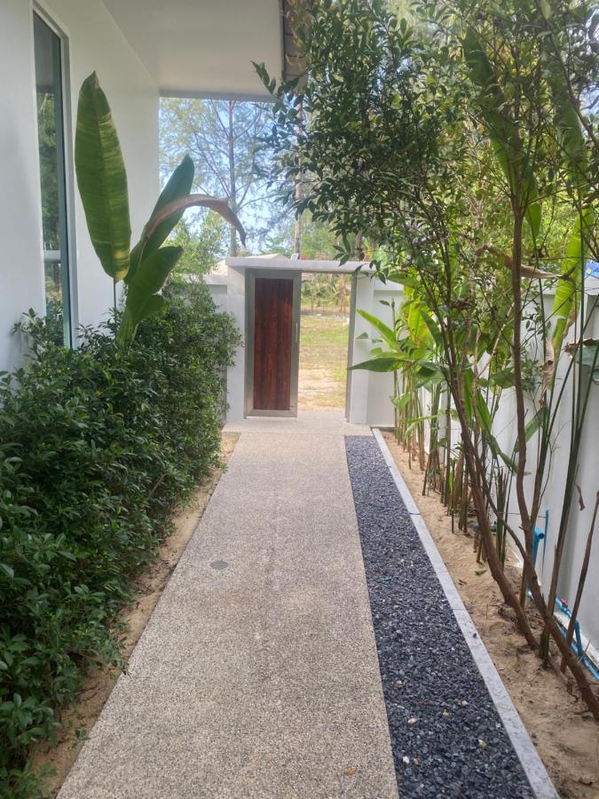 Ahimsa Villas Khao Lak Bagian luar foto